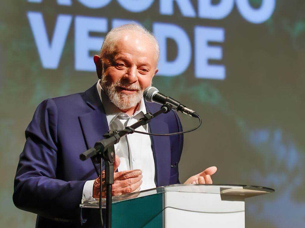 Rio de Janeiro, 06/12/2023, O presidente Lula, durante evento de Assinatura de Contratos de Empréstimos do NDB ao BNDES para projetos de infraestrutura sustentável e mitigação e adaptação às mudanças do clima.