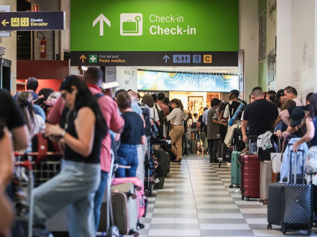 São Paulo (SP) 10/12/2025 -  Aeroporto de Congonhas lotado devido a cancelamento de voos. Foto Paulo Pinto/Agência Brasil
Assuntos: 14ª Conferência Nacional de Assistência Social